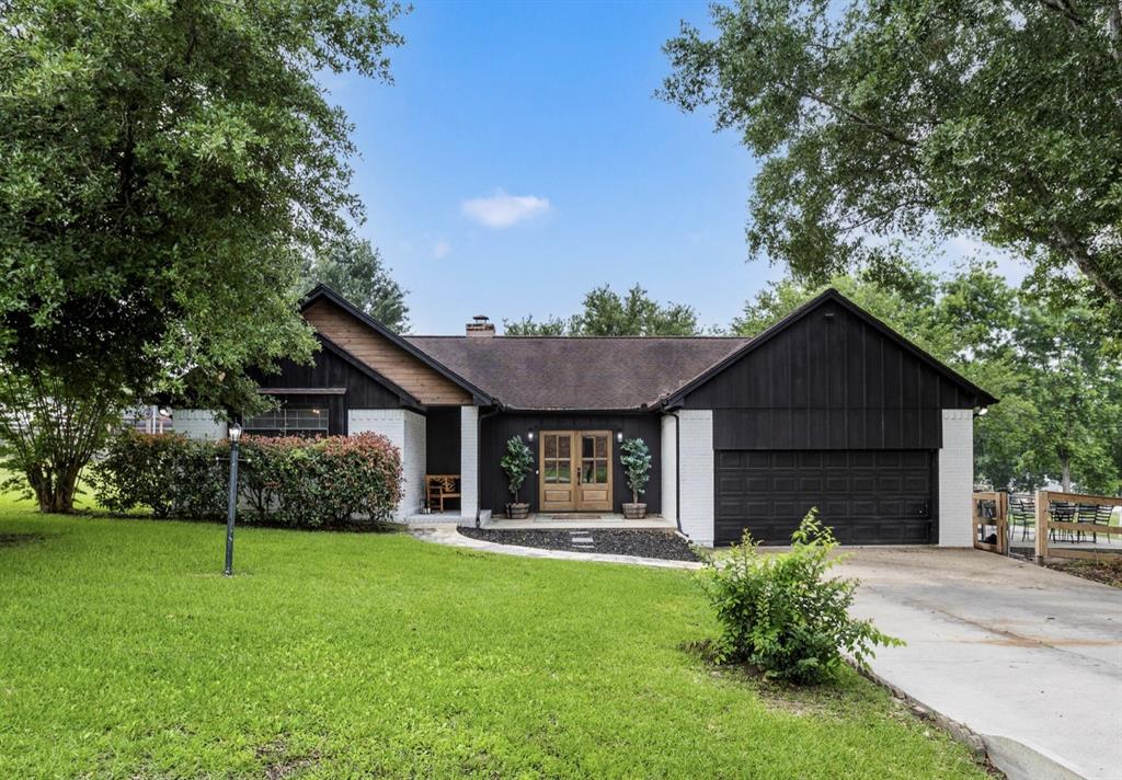 46732849 1143 lakeview drive