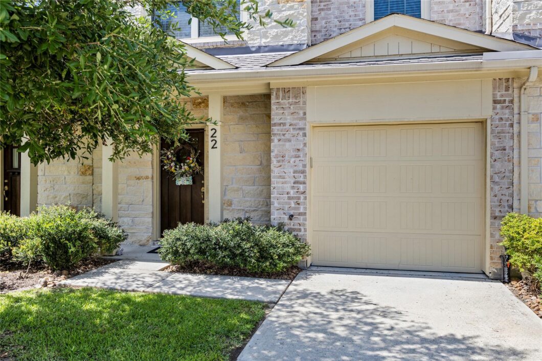 93324755 16020 fountainview 22