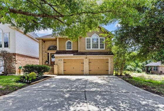 88436358 170 april cove