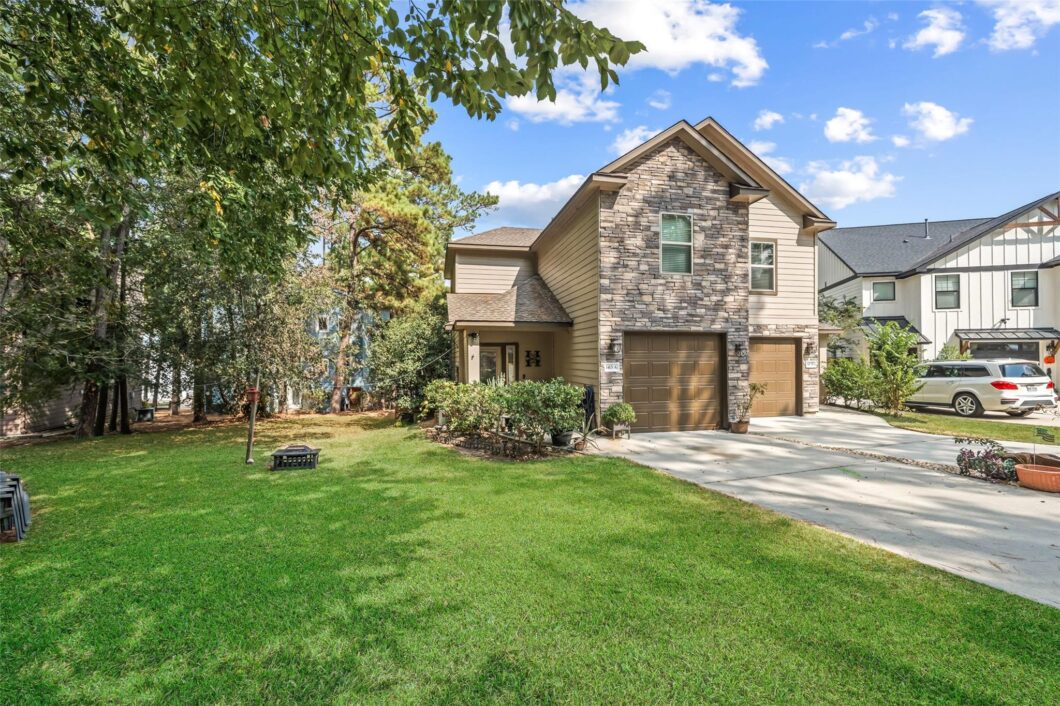 10592383 1413 e april villas